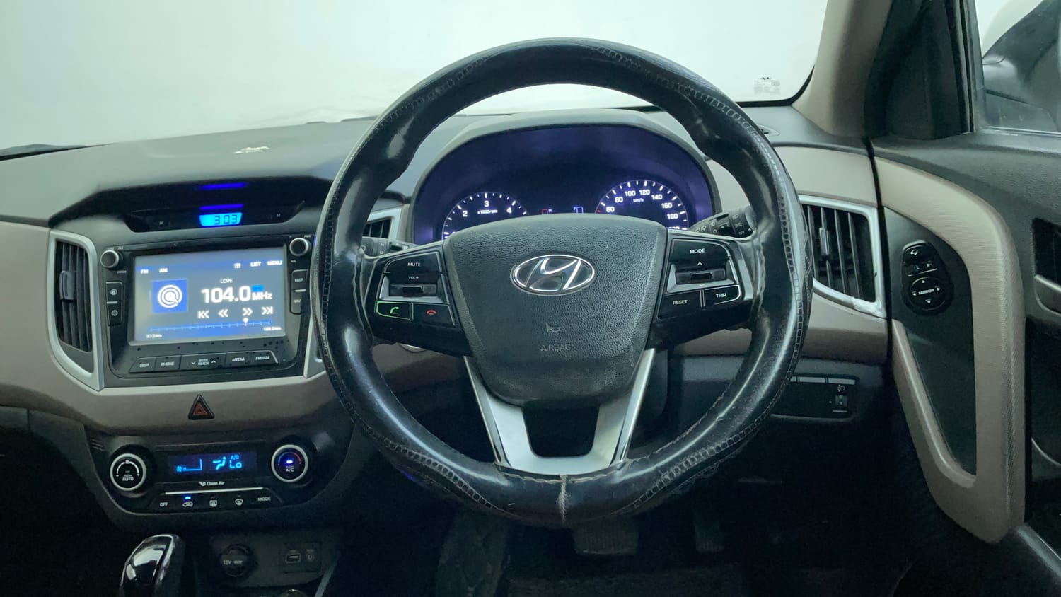 Used 2018 Hyundai Creta SX Plus 1.6 AT CRDI Diesel Automatic interior STEERING VIEW