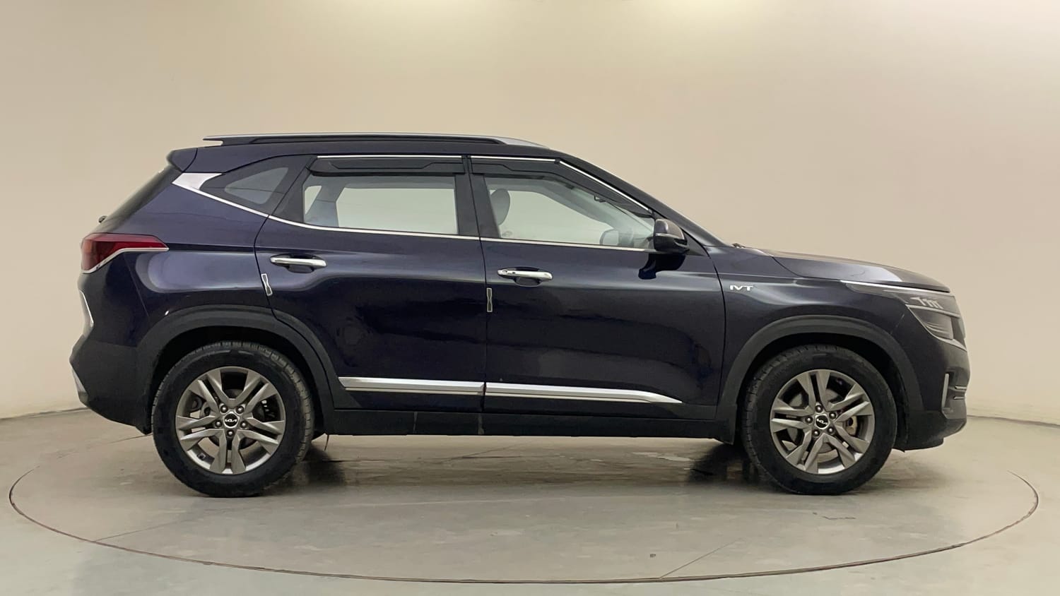 Used 2023 kia Seltos HTX 1.5 Petrol IVT Petrol Automatic exterior RIGHT SIDE VIEW