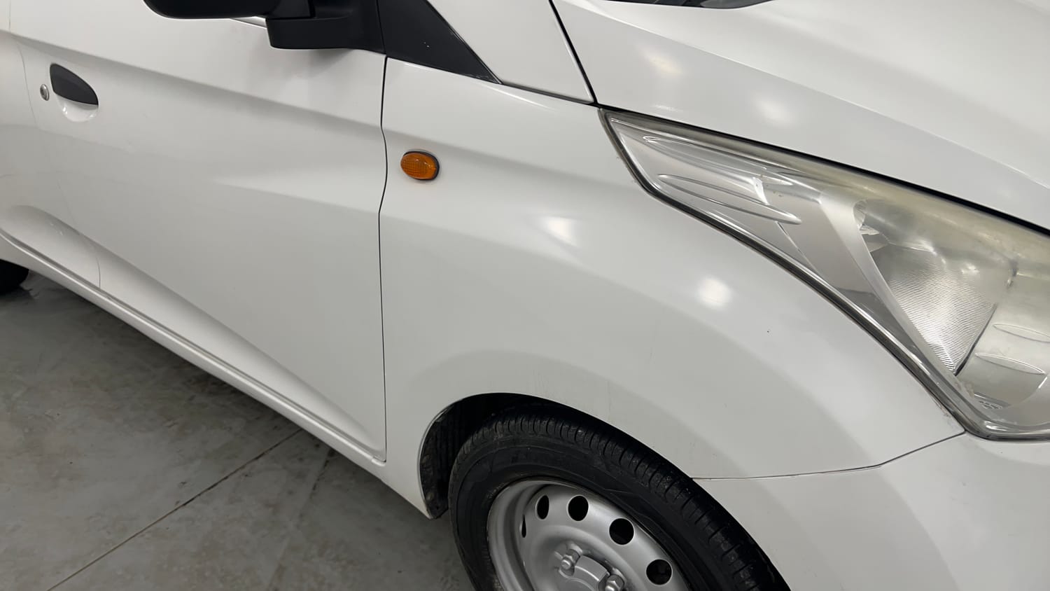 Used 2018 Hyundai Eon Era + Petrol Manual dents MINOR SCRATCH