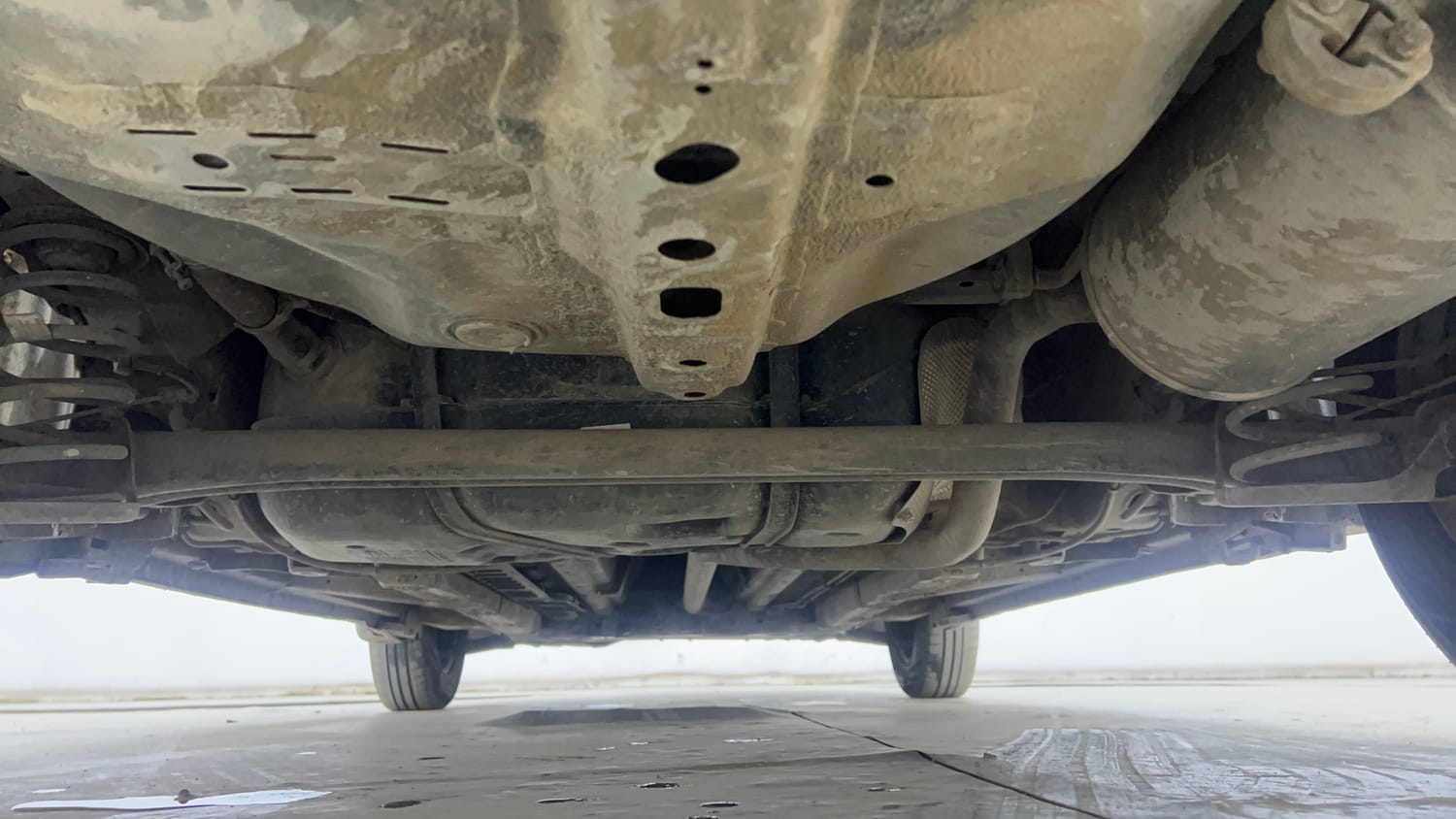 Used 2017 Maruti Suzuki Swift Dzire VDI Diesel Manual extra REAR UNDERBODY VIEW (TAKEN FROM REAR)