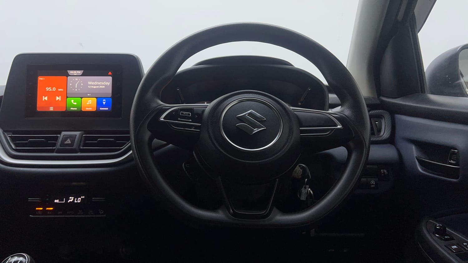 Used 2022 Maruti Suzuki Baleno Delta MT Petrol Manual interior STEERING VIEW