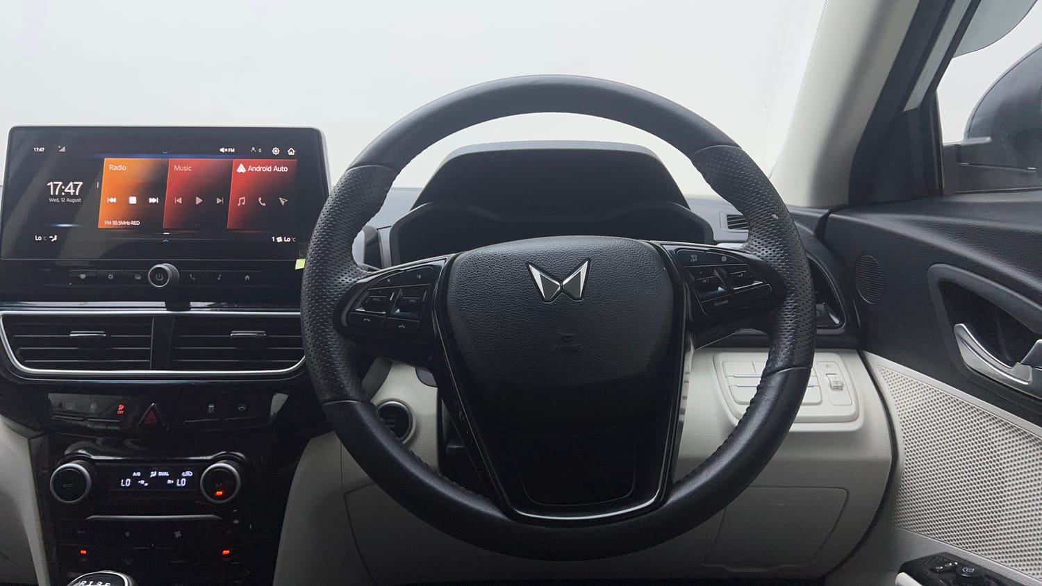 Used 2025 Mahindra XUV 3XO AX5 1.2 Petrol Petrol Manual interior STEERING VIEW