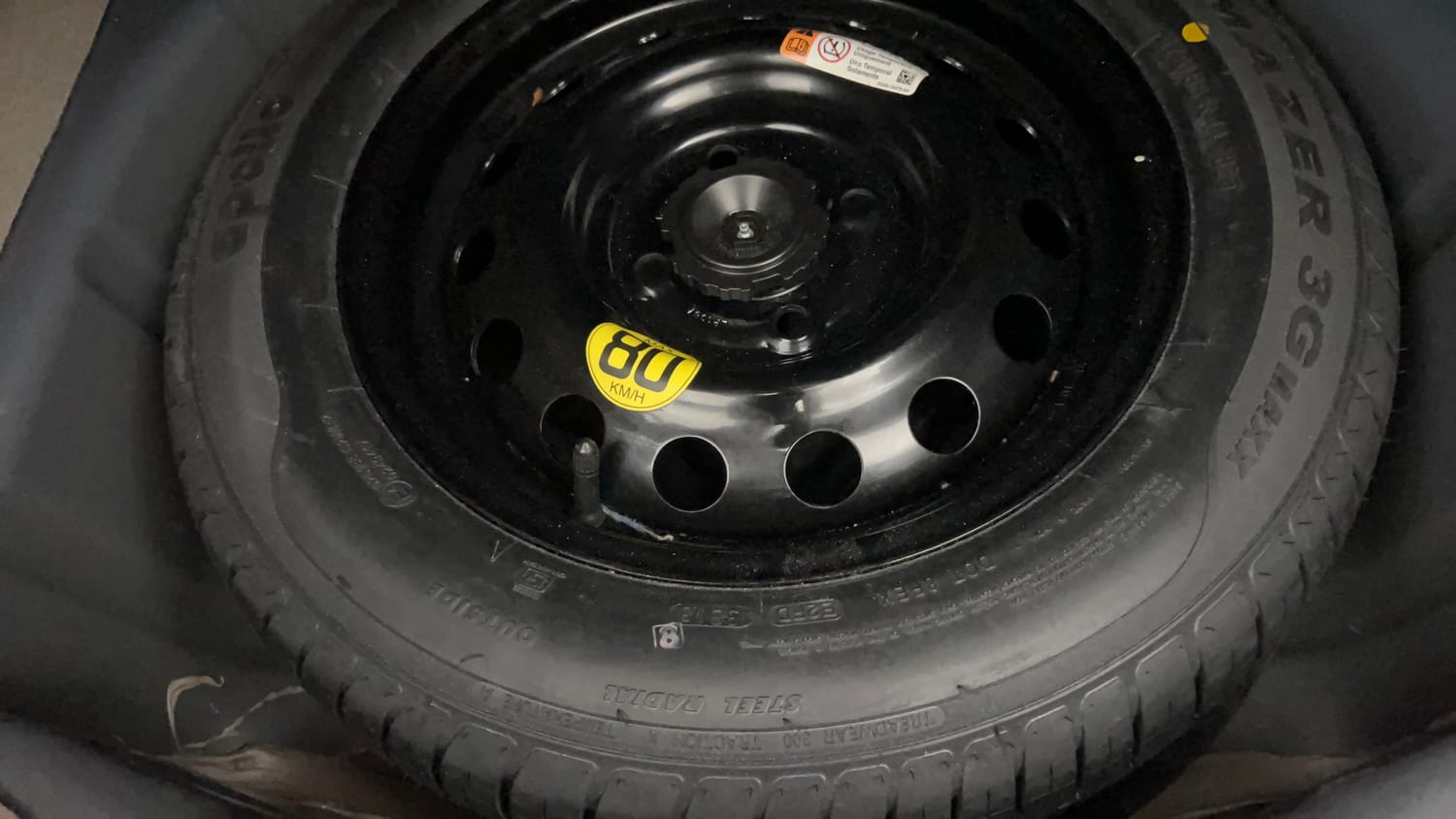 Used 2019 Ford Figo Aspire Titanium Plus 1.2 Ti-VCT Petrol Manual tyres SPARE TYRE VIEW