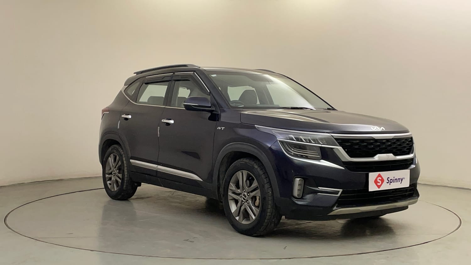 Used 2023 kia Seltos HTX 1.5 Petrol IVT Petrol Automatic exterior RIGHT FRONT CORNER VIEW
