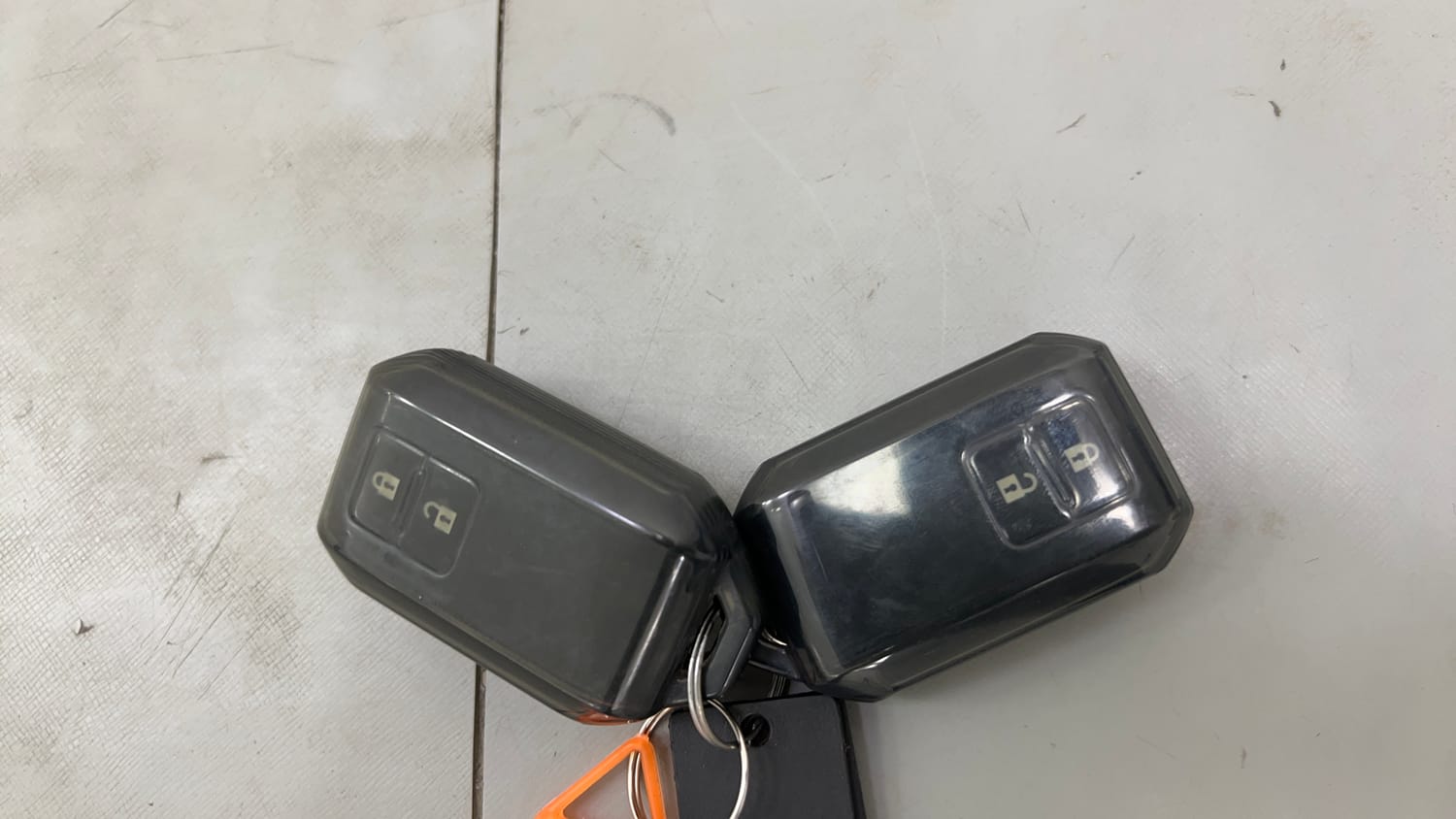 Used 2025 Maruti Suzuki Brezza ZXi Plus AT Petrol Automatic extra CAR KEY VIEW