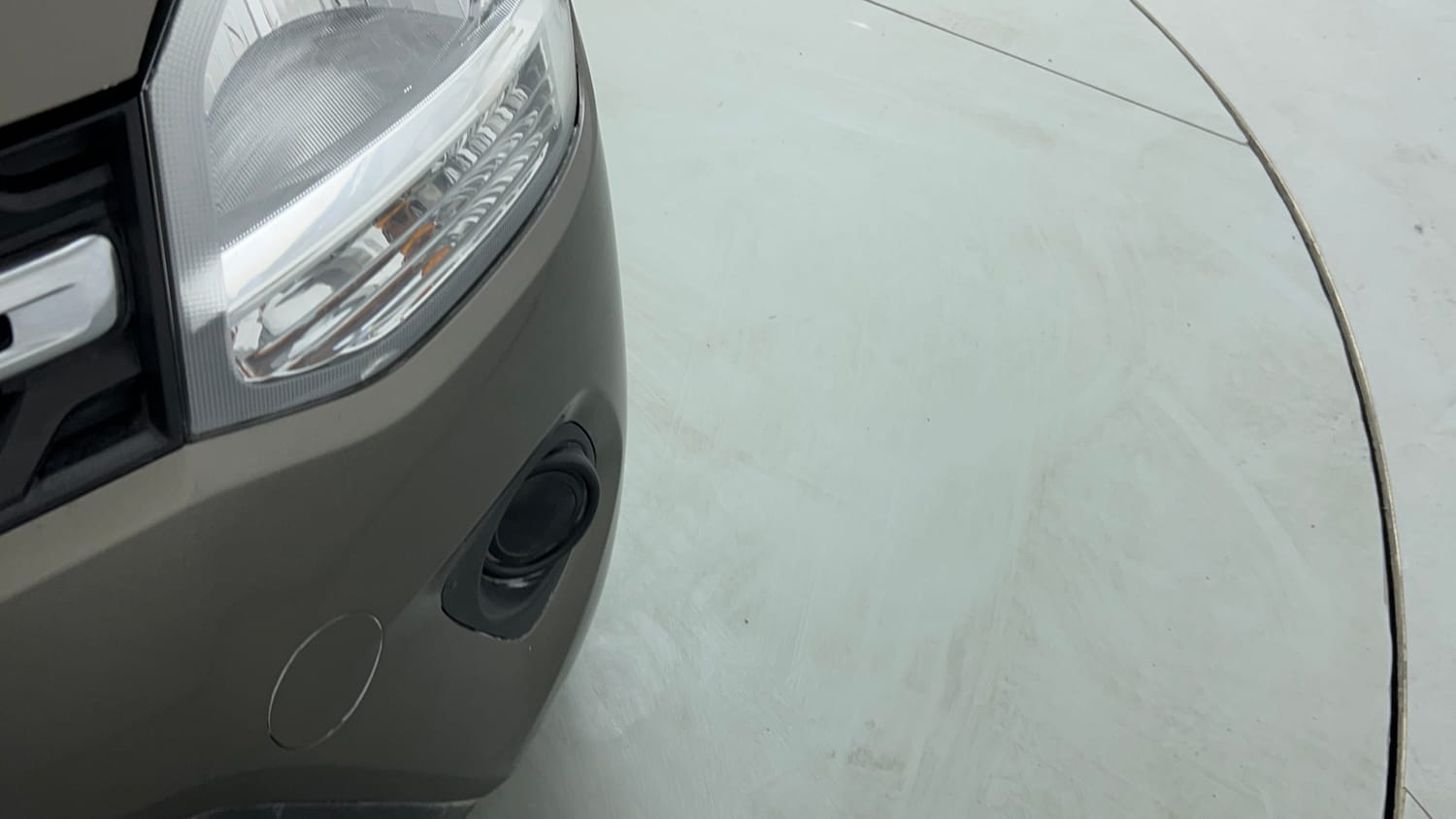 Used 2023 Maruti Suzuki Wagon R VXI 1.0 Petrol Manual dents MINOR SCRATCH