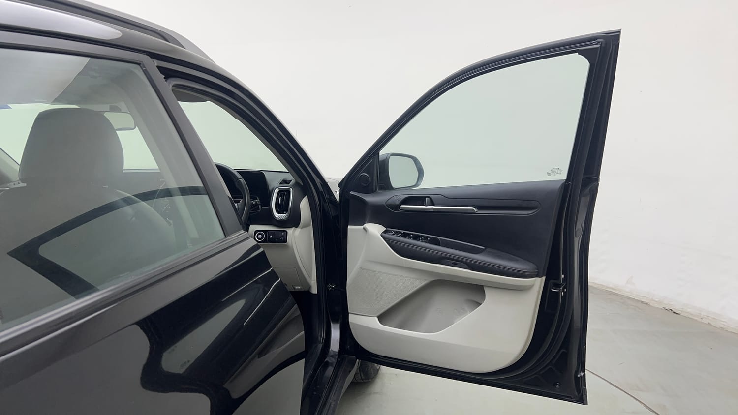 Used 2023 Kia Sonet HTX 1.0 DCT Petrol Automatic interior RIGHT FRONT DOOR OPEN VIEW