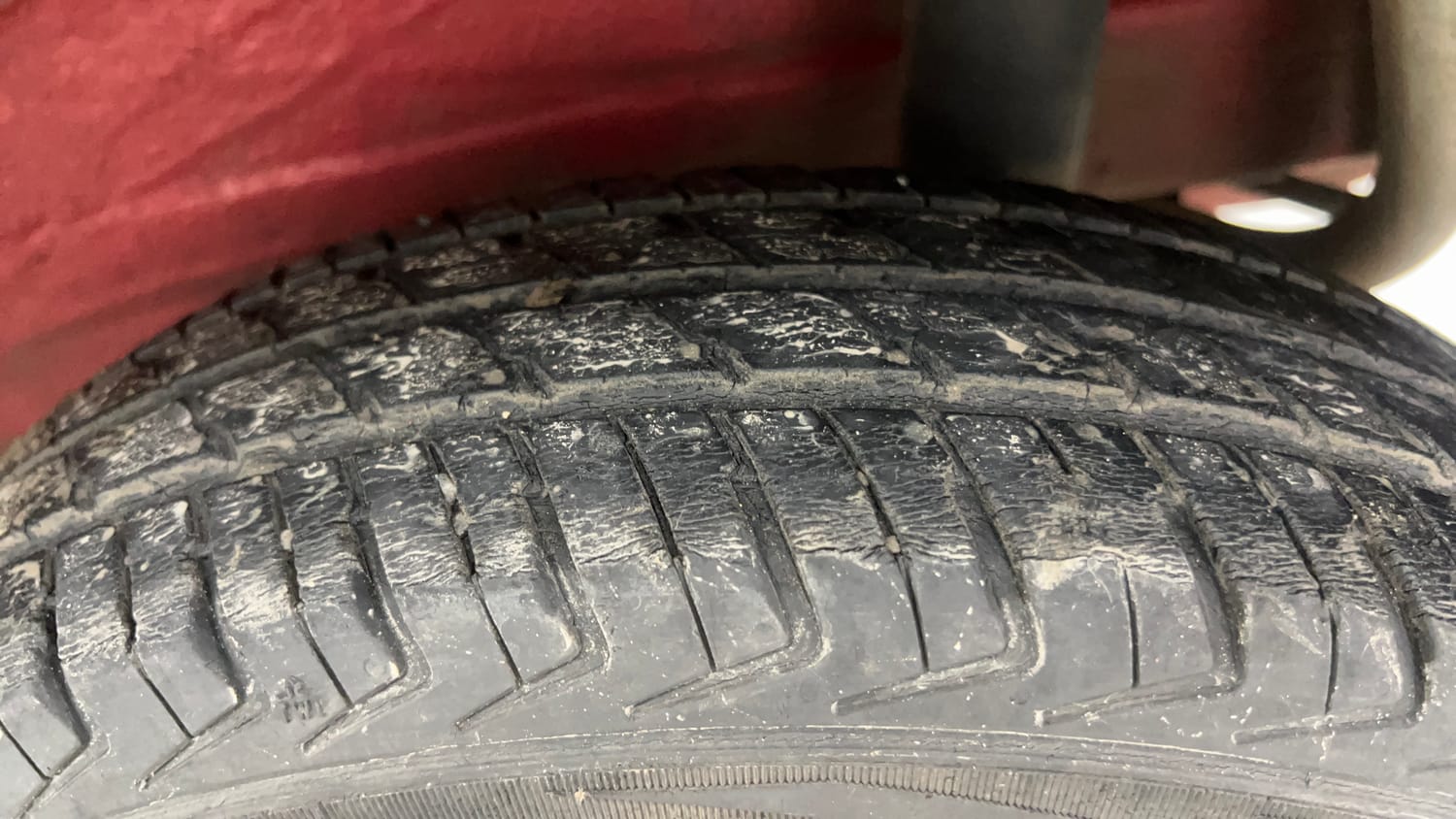 Used 2023 Maruti Suzuki Alto K10 VXi Petrol Manual tyres LEFT REAR TYRE TREAD VIEW