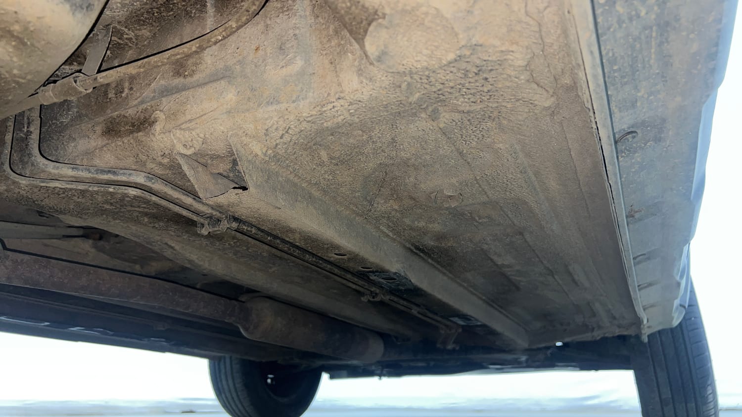 Used 2021 Renault Kiger RXT 1.0 Turbo MT Petrol Manual extra REAR RIGHT UNDERBODY VIEW