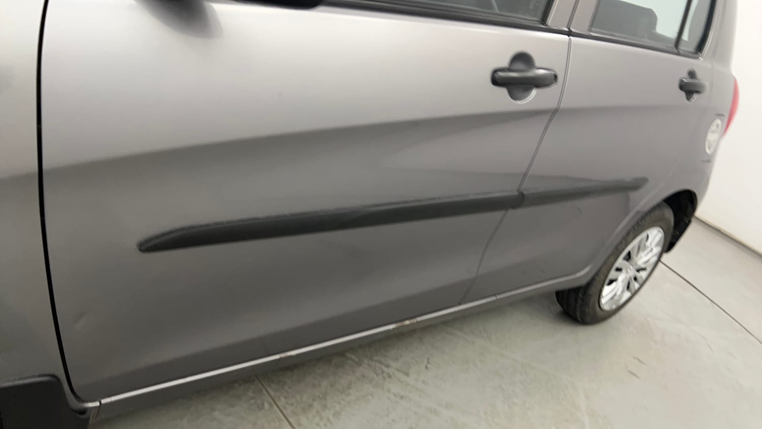 Used 2016 Maruti Suzuki Celerio VXi AMT Petrol Automatic dents MINOR DENT