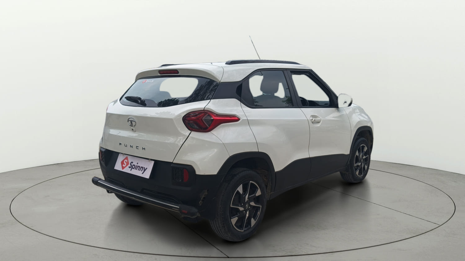 Used 2022 Tata Punch Creative MT Petrol Manual exterior RIGHT REAR CORNER VIEW