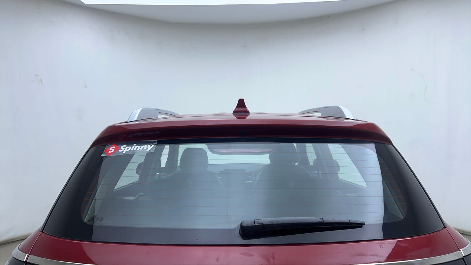 Used 2022 Hyundai Venue SX (O) 1.5 CRDi Diesel Manual exterior BACK WINDSHIELD VIEW