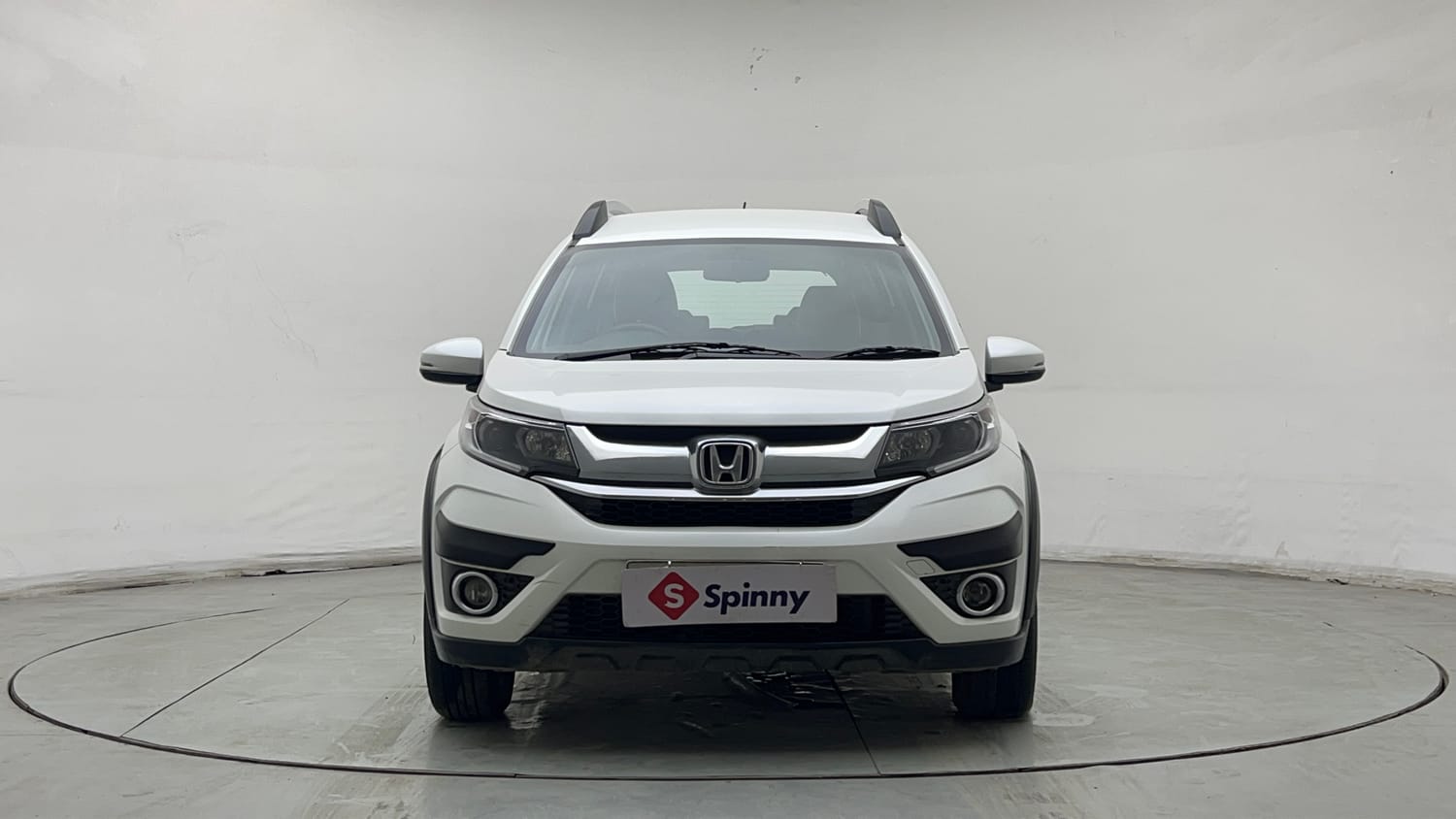 Used 2018 Honda BR-V V CVT Petrol Petrol Automatic exterior FRONT VIEW