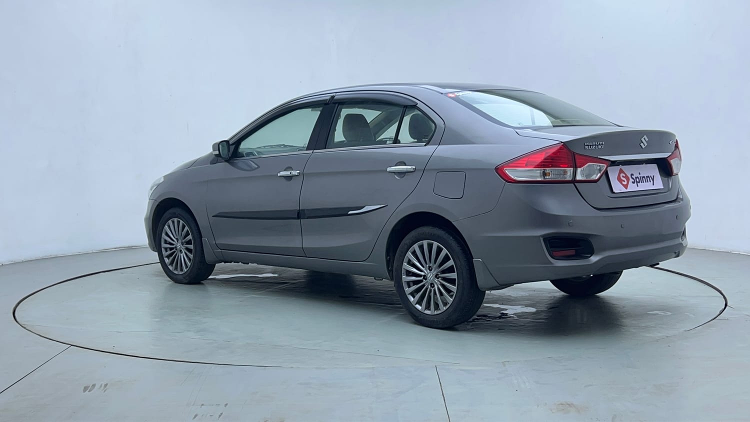 Used 2017 Maruti Suzuki Ciaz ZXI+ Petrol Manual exterior LEFT REAR CORNER VIEW