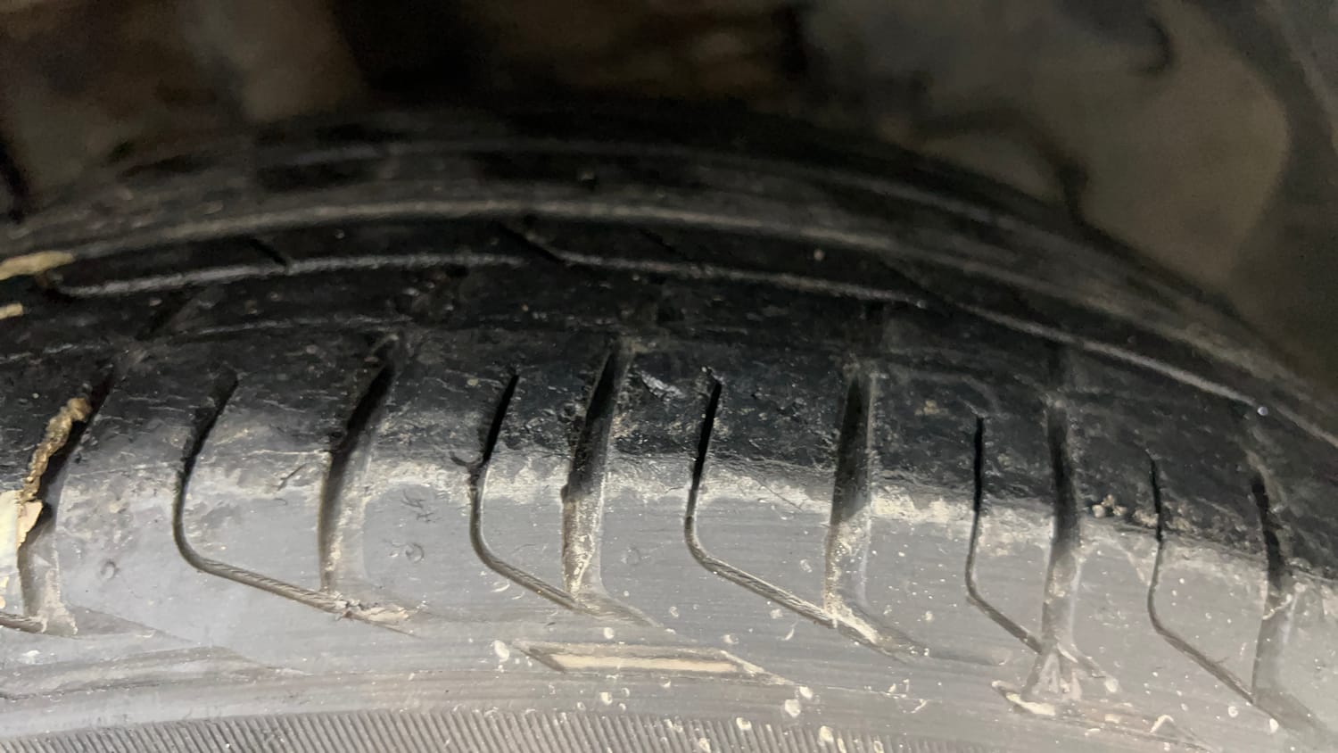 Used 2018 Tata Nexon XZA Plus Petrol Petrol Automatic tyres RIGHT FRONT TYRE TREAD VIEW