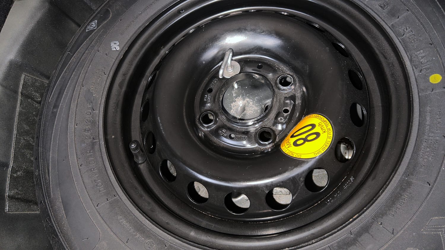 Used 2020 Tata Tiago XT Petrol Manual tyres SPARE TYRE VIEW
