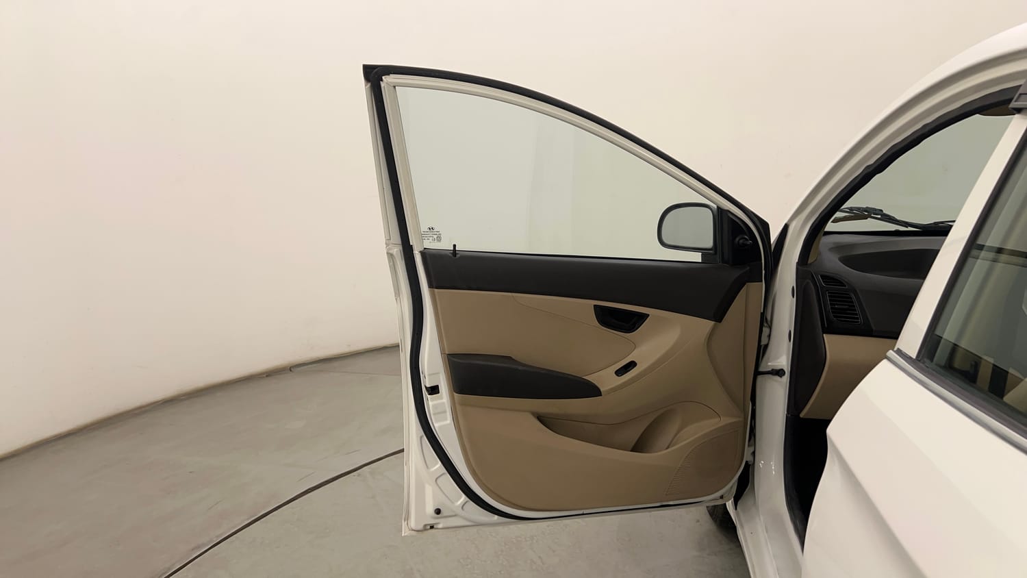 Used 2018 Hyundai Eon Era + Petrol Manual interior LEFT FRONT DOOR OPEN VIEW