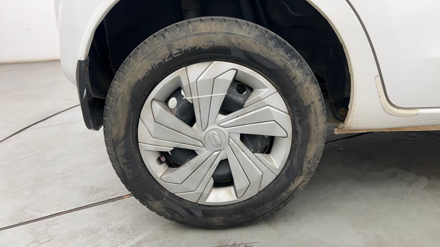 Used 2021 Datsun Redi-GO T(O) 1.0 AMT Petrol Automatic tyres RIGHT REAR TYRE RIM VIEW