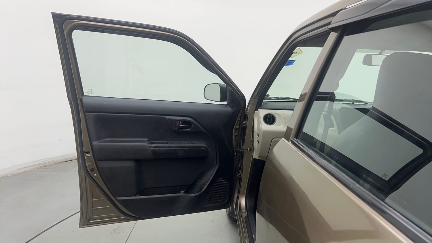 Used 2022 Maruti Suzuki Wagon R LXI 1.0 CNG Cng Manual interior LEFT FRONT DOOR OPEN VIEW