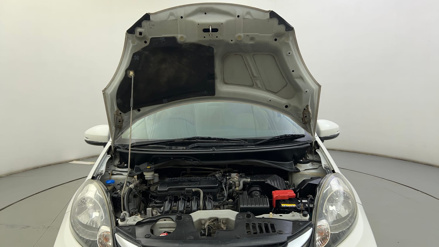 Used 2016 Honda Amaze 1.2 SX i-VTEC Petrol Manual engine ENGINE & BONNET OPEN FRONT VIEW
