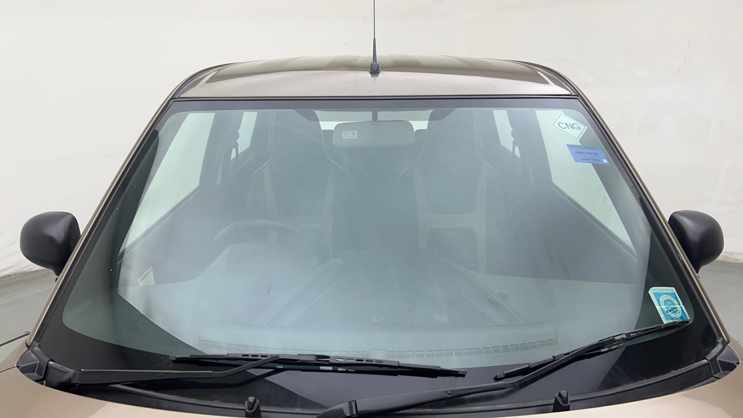 Used 2022 Maruti Suzuki Wagon R LXI 1.0 CNG Cng Manual exterior FRONT WINDSHIELD VIEW