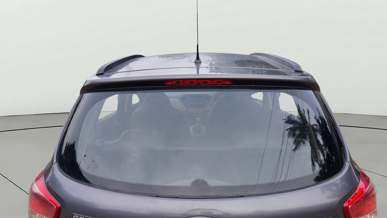Used 2017 Hyundai Grand i10 Sportz (O) 1.2 Kappa VTVT Petrol Manual exterior BACK WINDSHIELD VIEW