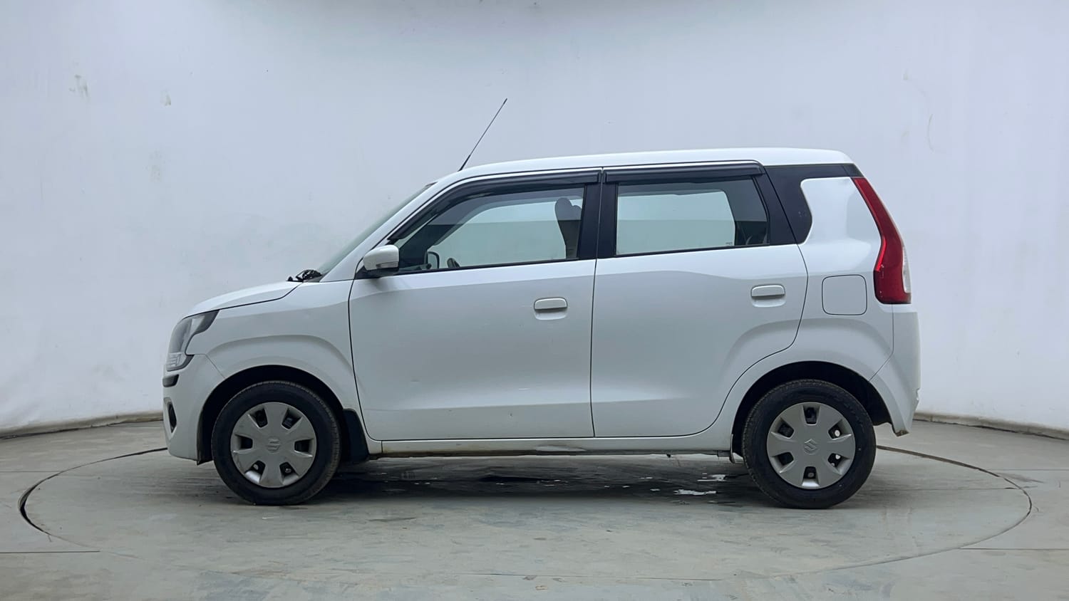 Used 2020 Maruti Suzuki Wagon R ZXi 1.2 Petrol Manual exterior LEFT SIDE VIEW