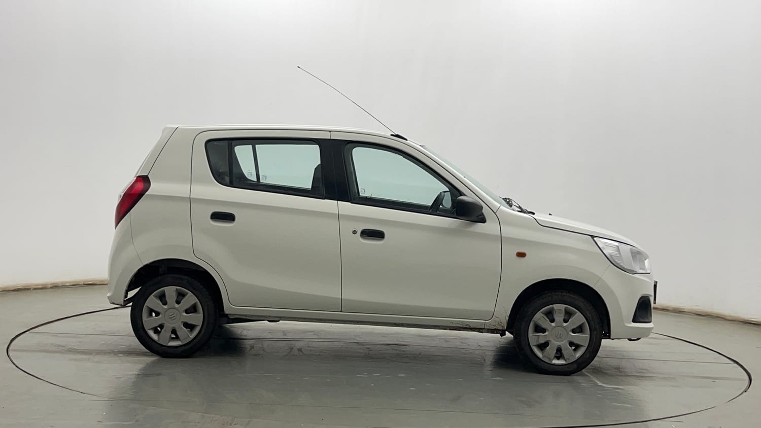 Used 2017 Maruti Suzuki Alto K10 VXi Petrol Manual exterior RIGHT SIDE VIEW