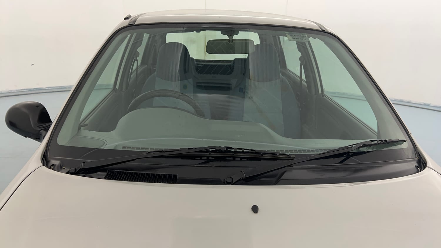 Used 2013 Maruti Suzuki Alto K10 LXi Petrol Manual exterior FRONT WINDSHIELD VIEW