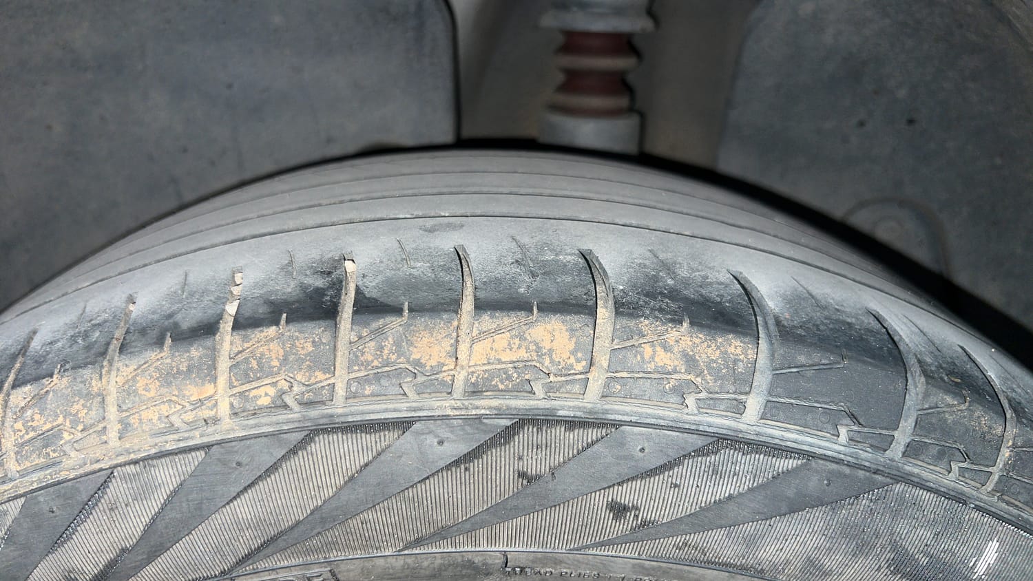 Used 2022 Hyundai Creta SX 1.5 Petrol Executive Petrol Manual tyres LEFT REAR TYRE TREAD VIEW