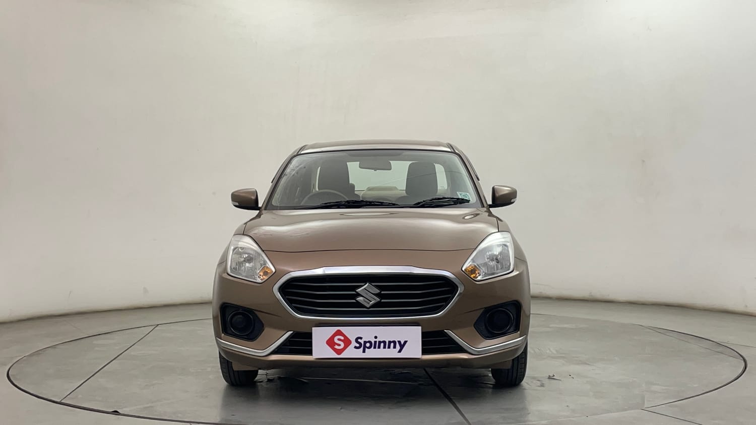 Used 2018 Maruti Suzuki Dzire VXi AMT Petrol Automatic exterior FRONT VIEW