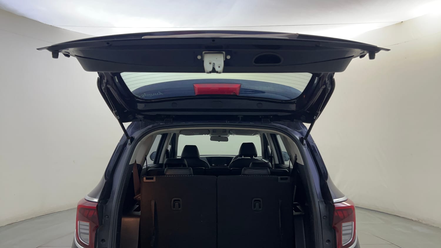 Used 2022 Kia Carens Prestige Plus 1.4 Petrol MT 7 STR Petrol Manual interior DICKY DOOR OPEN VIEW
