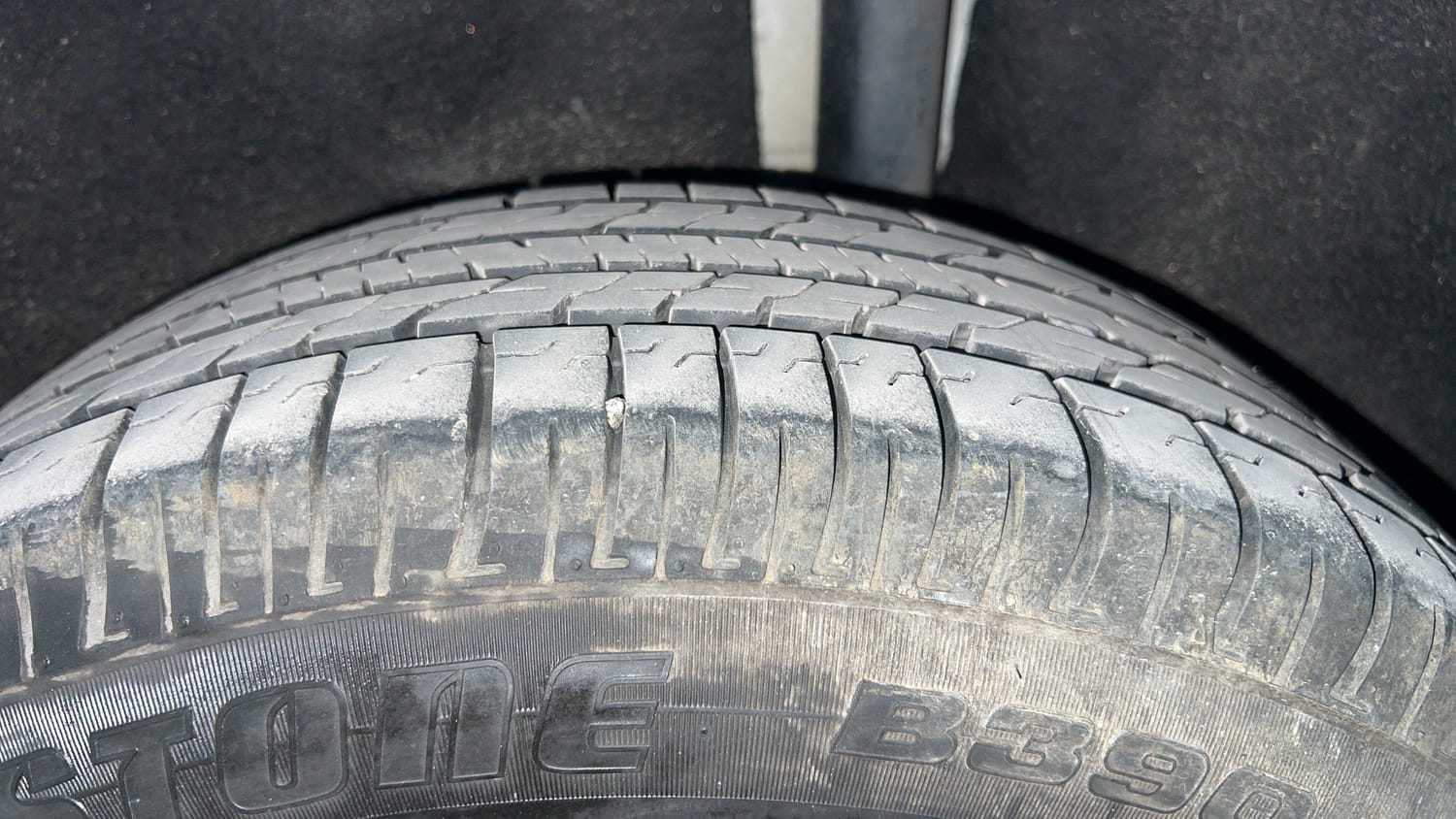 Used 2017 Ford EcoSport Trend 1.5L TDCi Diesel Manual tyres LEFT REAR TYRE TREAD VIEW