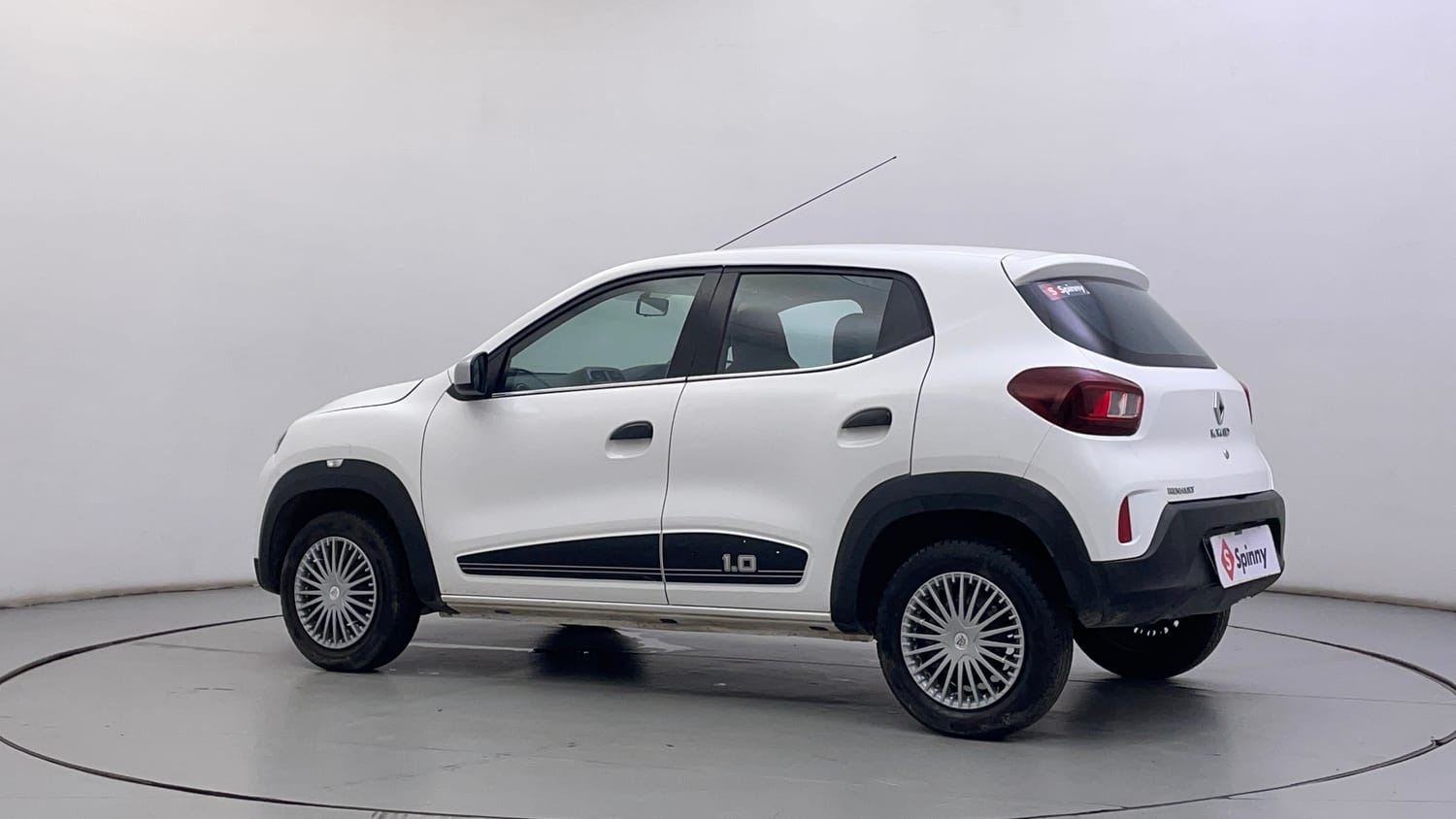 Used 2023 Renault Kwid RXT 1.0 AMT Petrol Automatic exterior LEFT REAR CORNER VIEW
