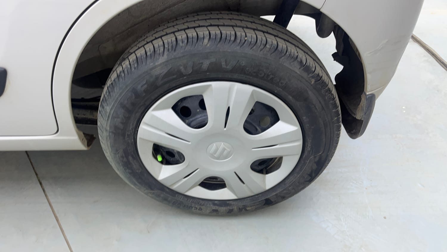 Used 2019 Maruti Suzuki Wagon R 1.0 VXI AMT (O) Petrol Automatic tyres LEFT REAR TYRE RIM VIEW