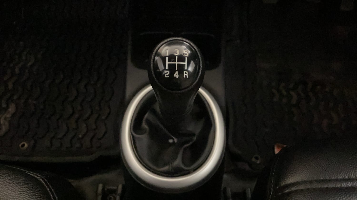 Used 2024 Maruti Suzuki Celerio ZXi Plus Petrol Manual interior GEAR  KNOB VIEW
