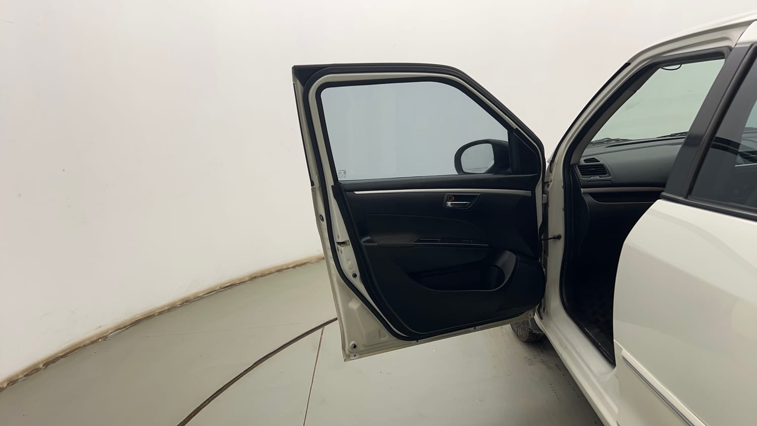 Used 2013 Maruti Suzuki Swift VXi Petrol Manual interior LEFT FRONT DOOR OPEN VIEW