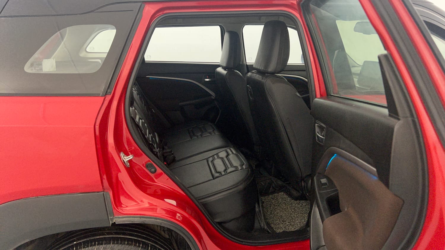 Used 2022 Maruti Suzuki Brezza Zxi Plus Dual Tone Petrol Manual interior RIGHT SIDE REAR DOOR CABIN VIEW