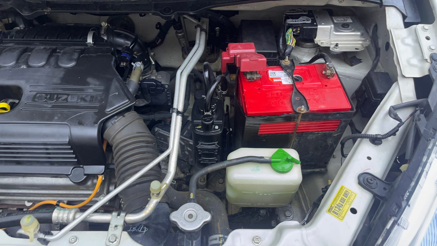 Used 2019 Maruti Suzuki Wagon R 1.0 VXI AMT (O) Petrol Automatic engine ENGINE LEFT SIDE VIEW