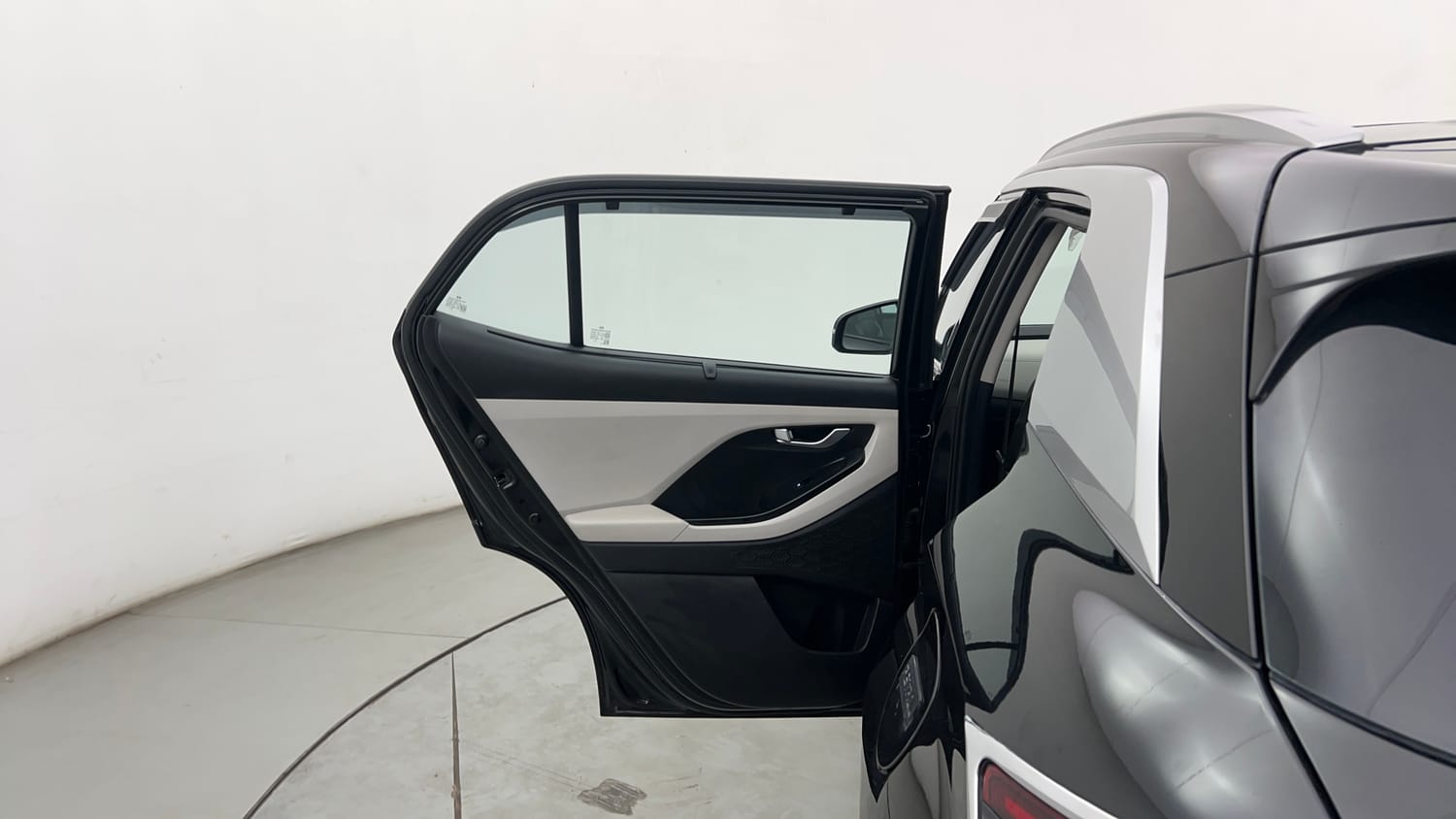 Used 2022 Hyundai Creta SX 1.5 Petrol Executive Petrol Manual interior LEFT REAR DOOR OPEN VIEW