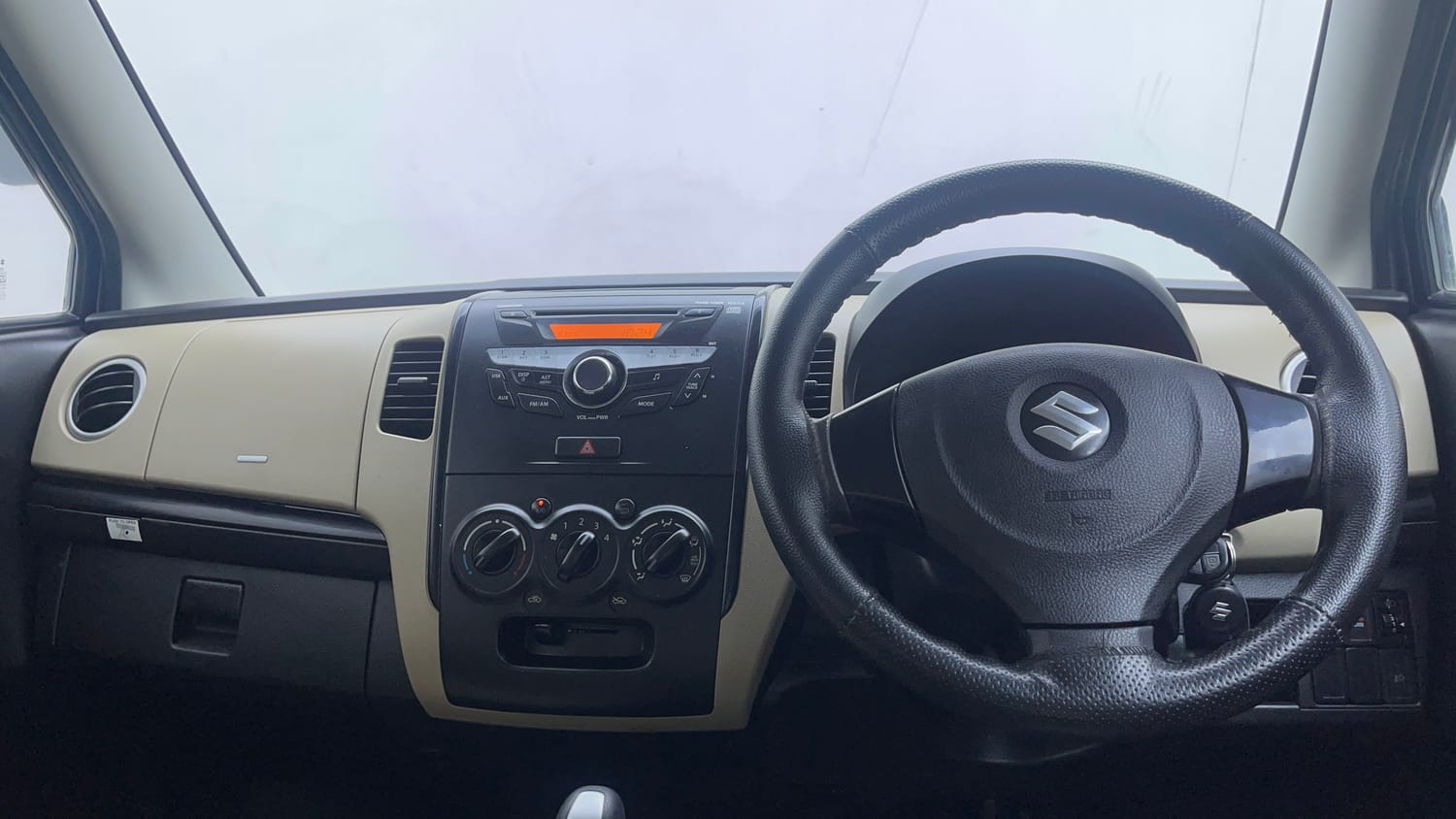 Used 2019 Maruti Suzuki Wagon R 1.0 VXI AMT (O) Petrol Automatic interior DASHBOARD VIEW