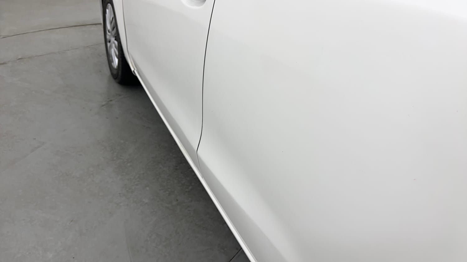 Used 2014 Toyota Etios Liva GD Diesel Manual dents MINOR SCRATCH