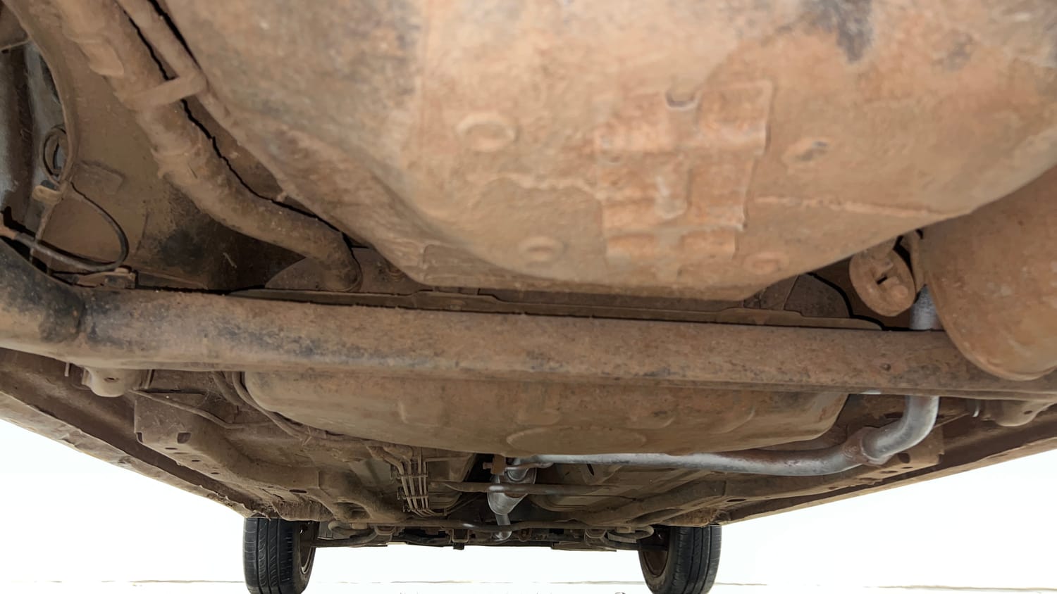 Used 2020 Tata Tiago XZA Plus Dual Tone Petrol Automatic extra REAR UNDERBODY VIEW (TAKEN FROM REAR)