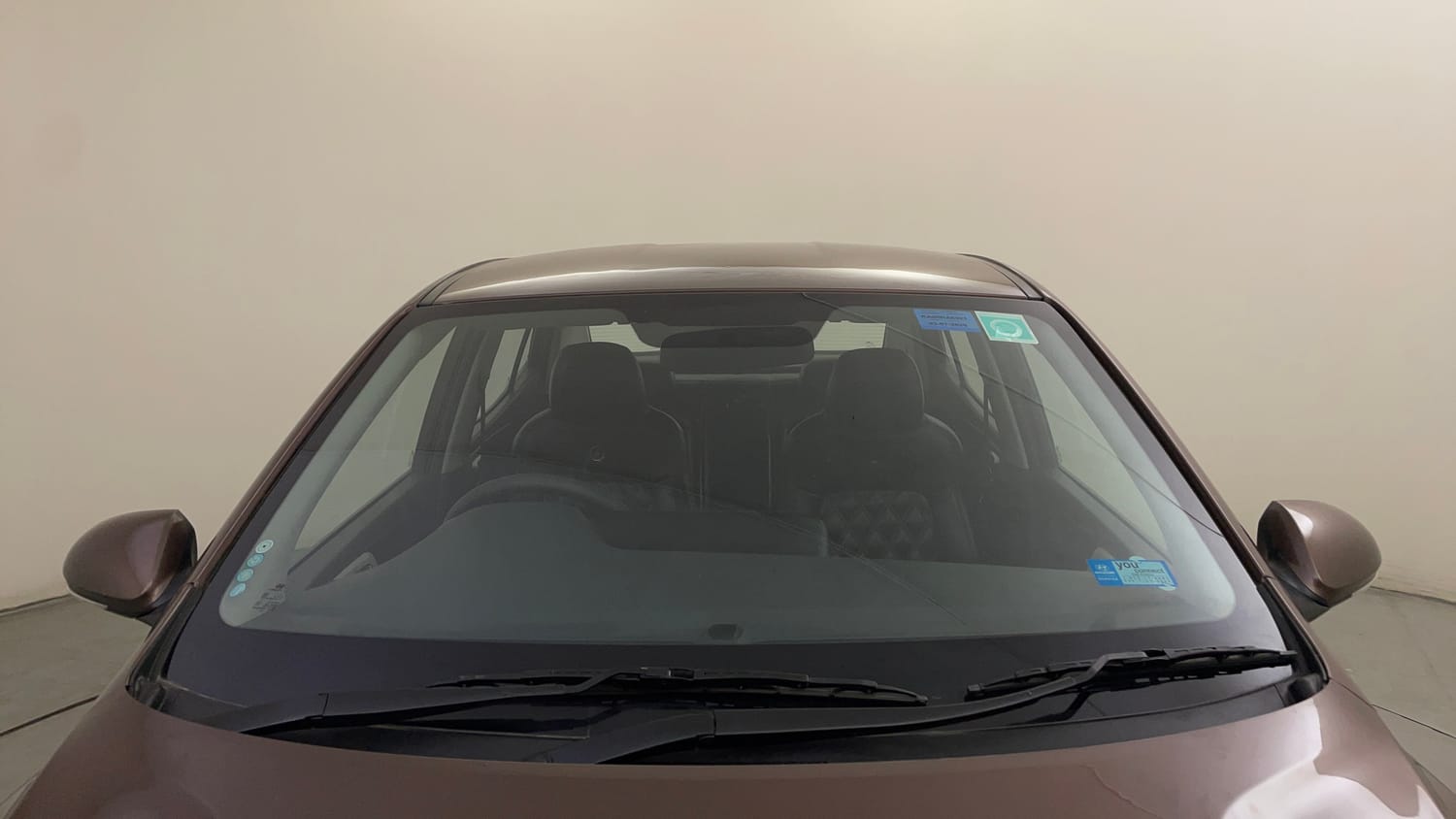 Used 2020 Hyundai Aura SX Plus 1.2 AMT Petrol Petrol Automatic exterior FRONT WINDSHIELD VIEW