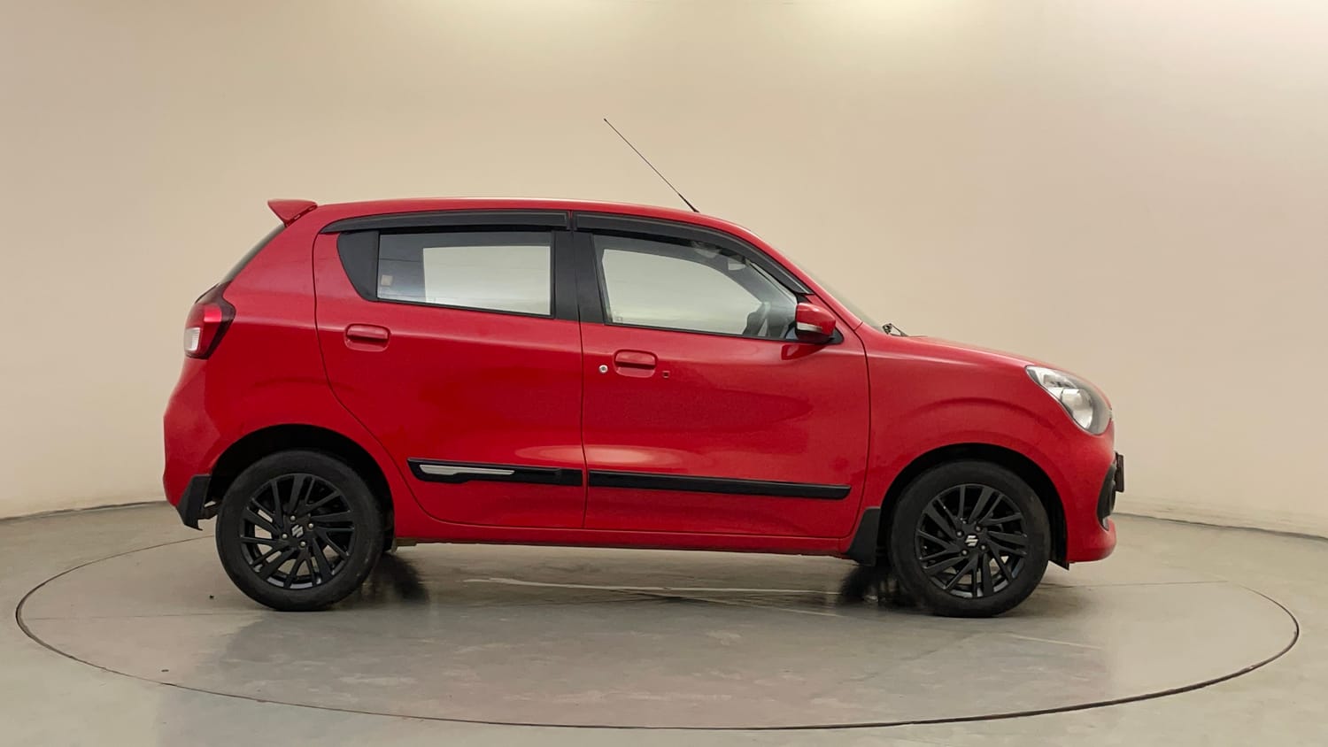 Used 2024 Maruti Suzuki Celerio ZXi Plus Petrol Manual exterior RIGHT SIDE VIEW
