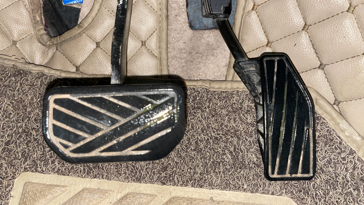 Used 2019 Maruti Suzuki Dzire ZXi AMT Petrol Automatic interior PEDALS VIEW
