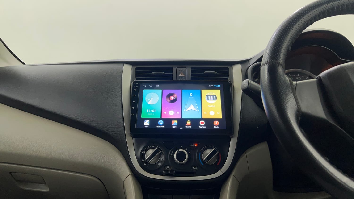 Used 2016 Maruti Suzuki Celerio VXi AMT Petrol Automatic interior MUSIC SYSTEM & AC CONTROL VIEW
