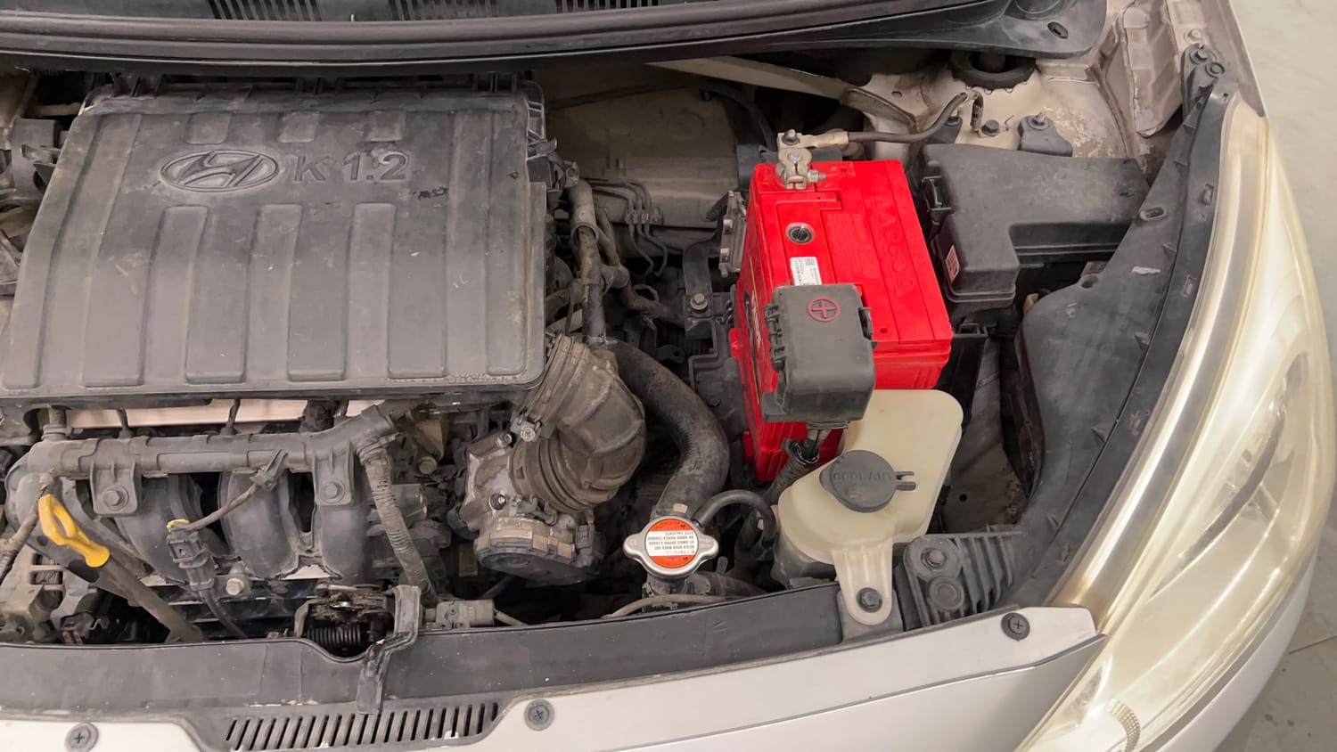 Used 2014 Hyundai Grand i10 Sportz 1.2 Kappa VTVT Petrol Manual engine ENGINE LEFT SIDE VIEW