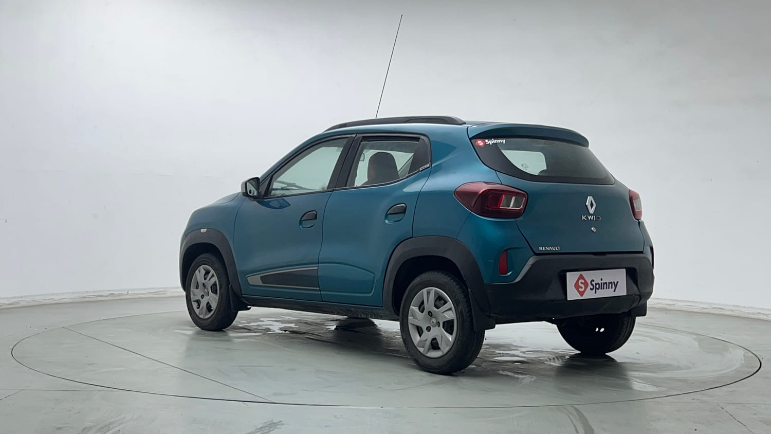 Used 2020 Renault Kwid RXT 1.0 Opt Petrol Manual exterior LEFT REAR CORNER VIEW