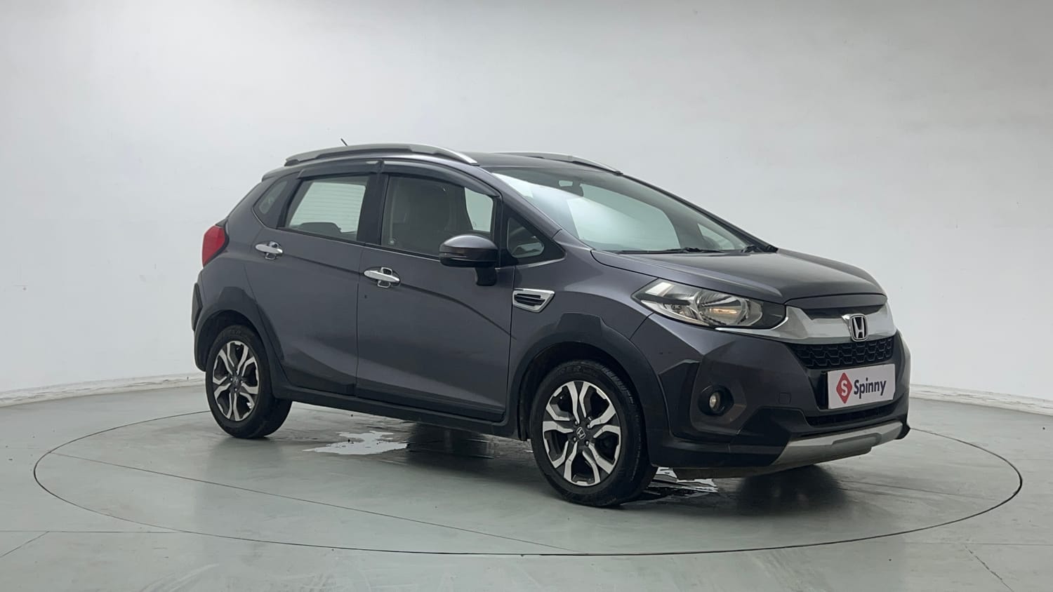 Used 2017 Honda WR-V VX MT Petrol Petrol Manual exterior RIGHT FRONT CORNER VIEW